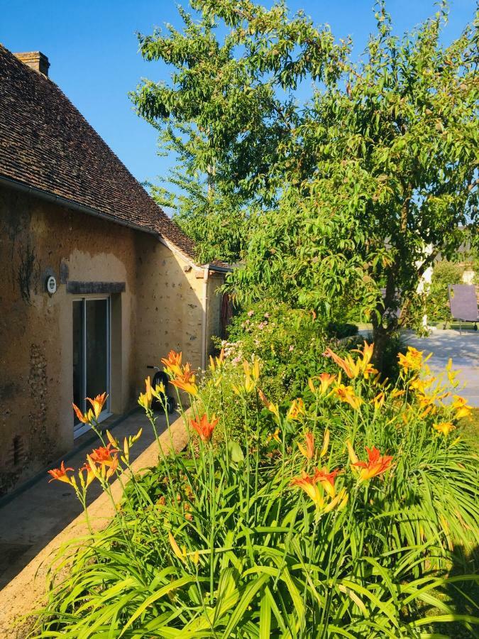 Les Couleurs Du Verger Beaumont-les-Autels エクステリア 写真